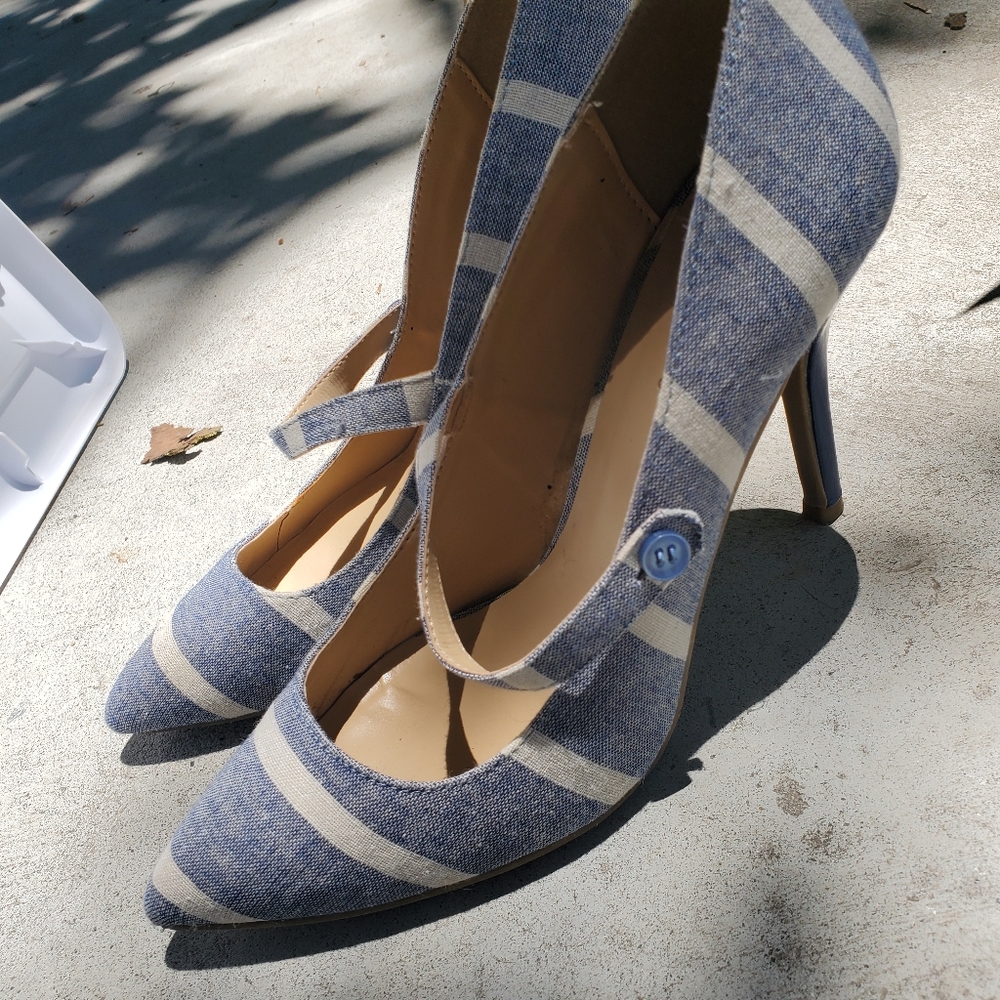 Blue ans White Stripe Heels Size 9